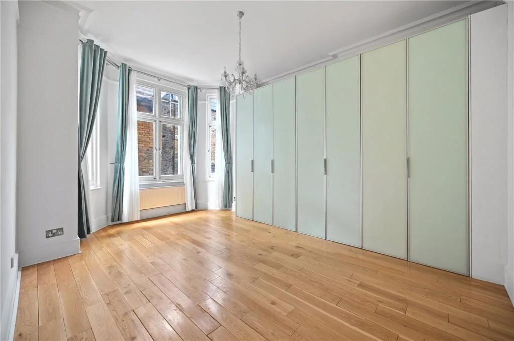 4 bedroom apartment for rent