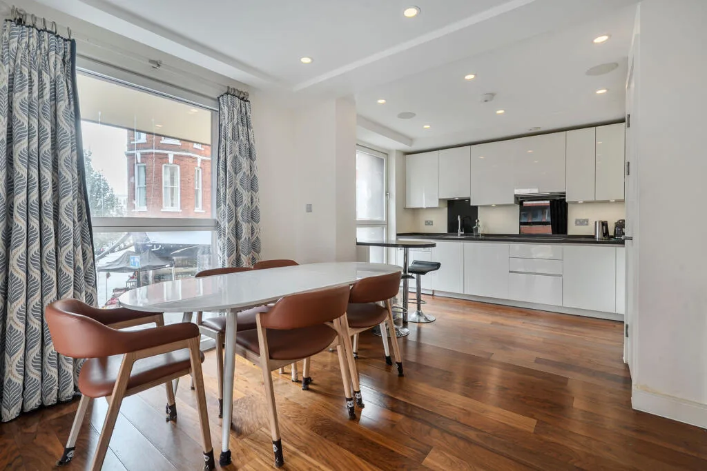 2 bedroom flat for rent