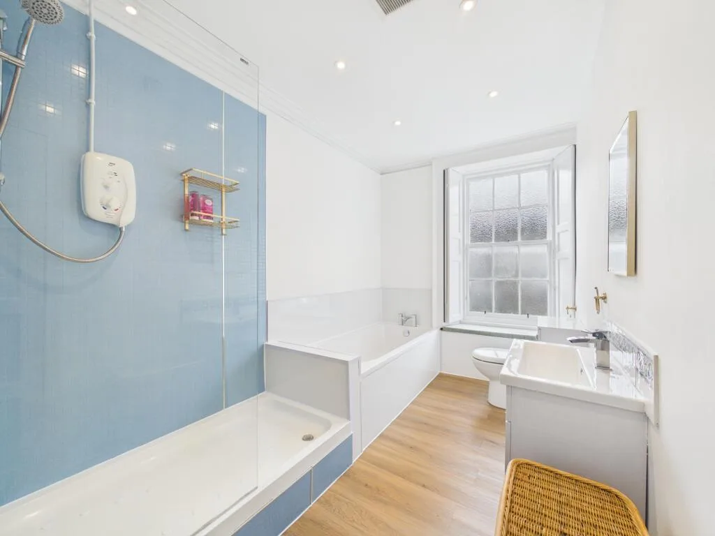 3 bedroom duplex for rent