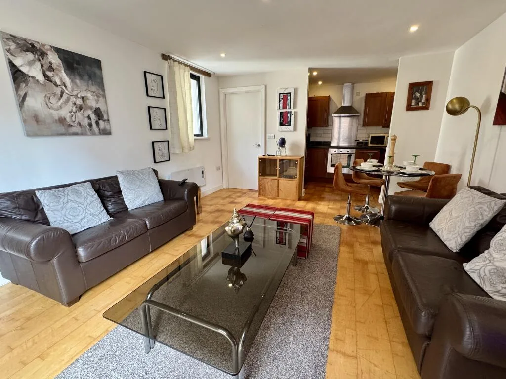 2 bedroom apartment for rent