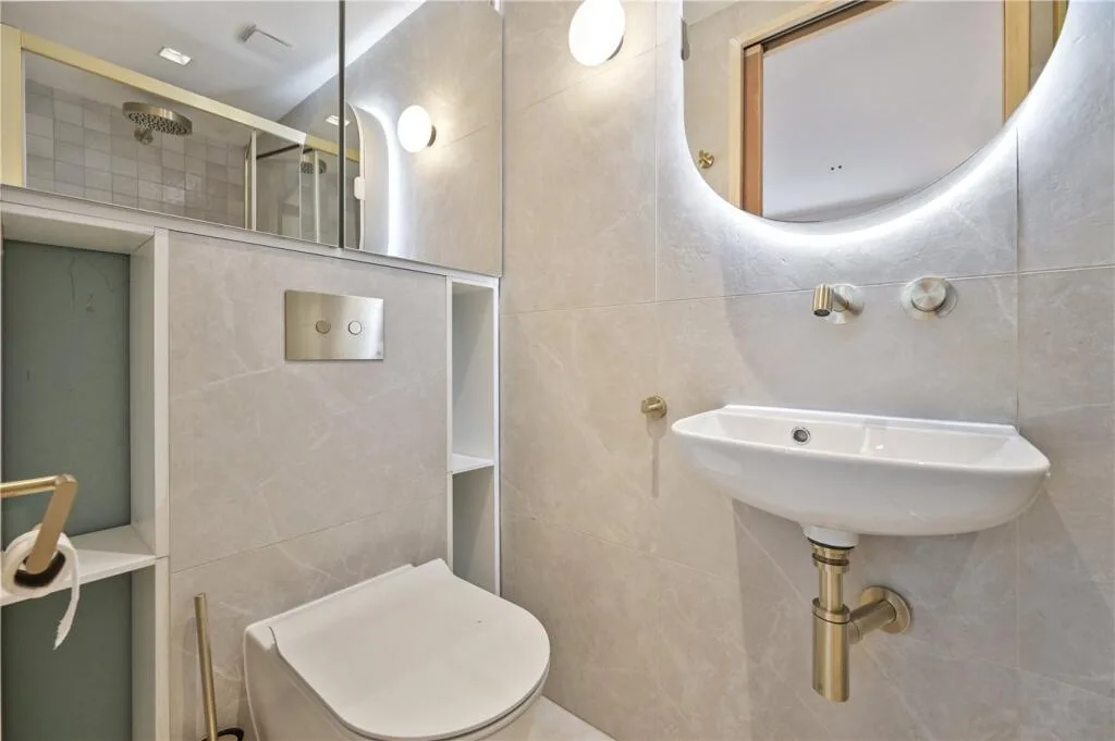 3 bedroom maisonette for rent