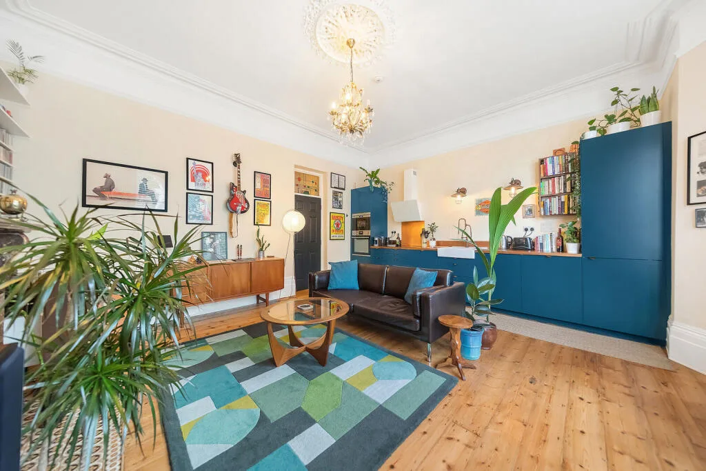 2 bedroom flat for rent