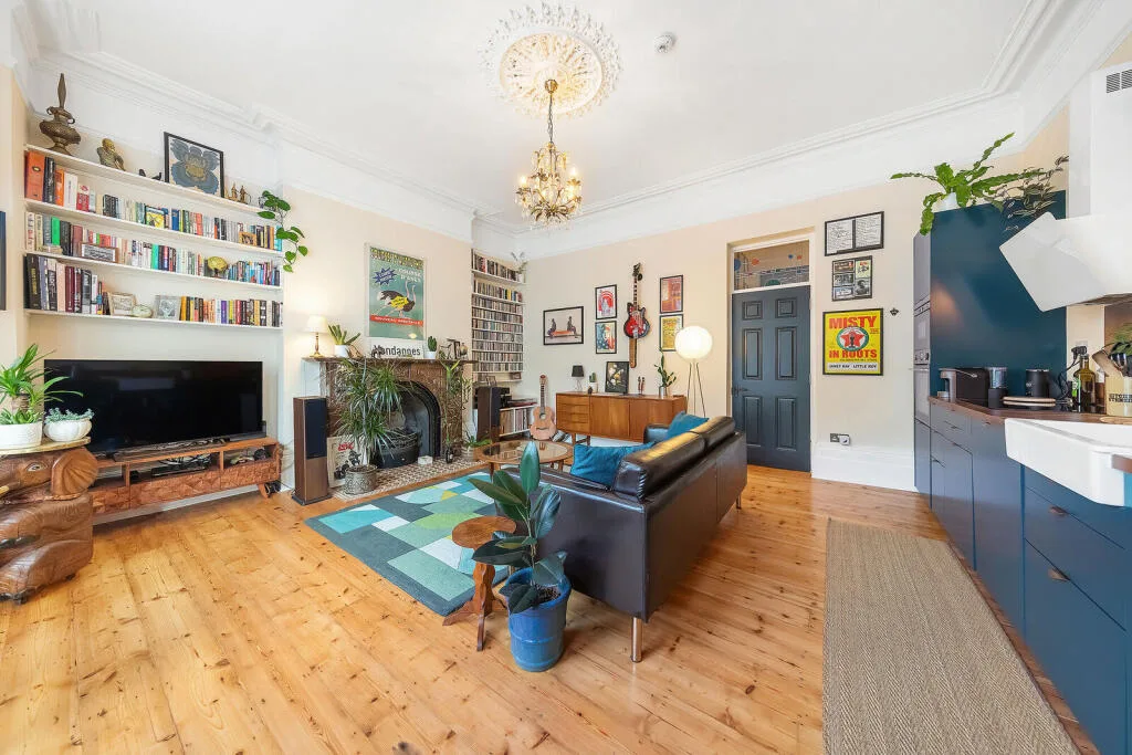 2 bedroom flat for rent