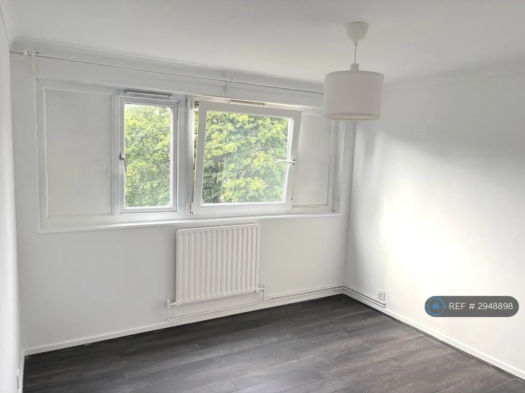 3 bedroom maisonette for rent
