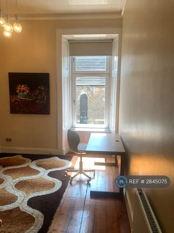 5 bedroom flat for rent