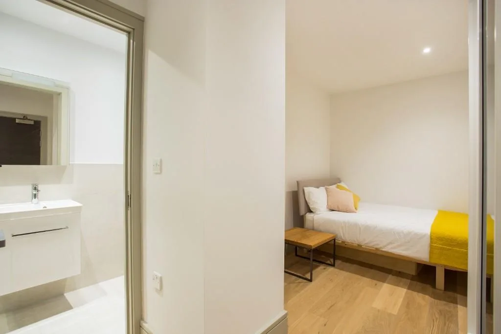 Studio flat for rent