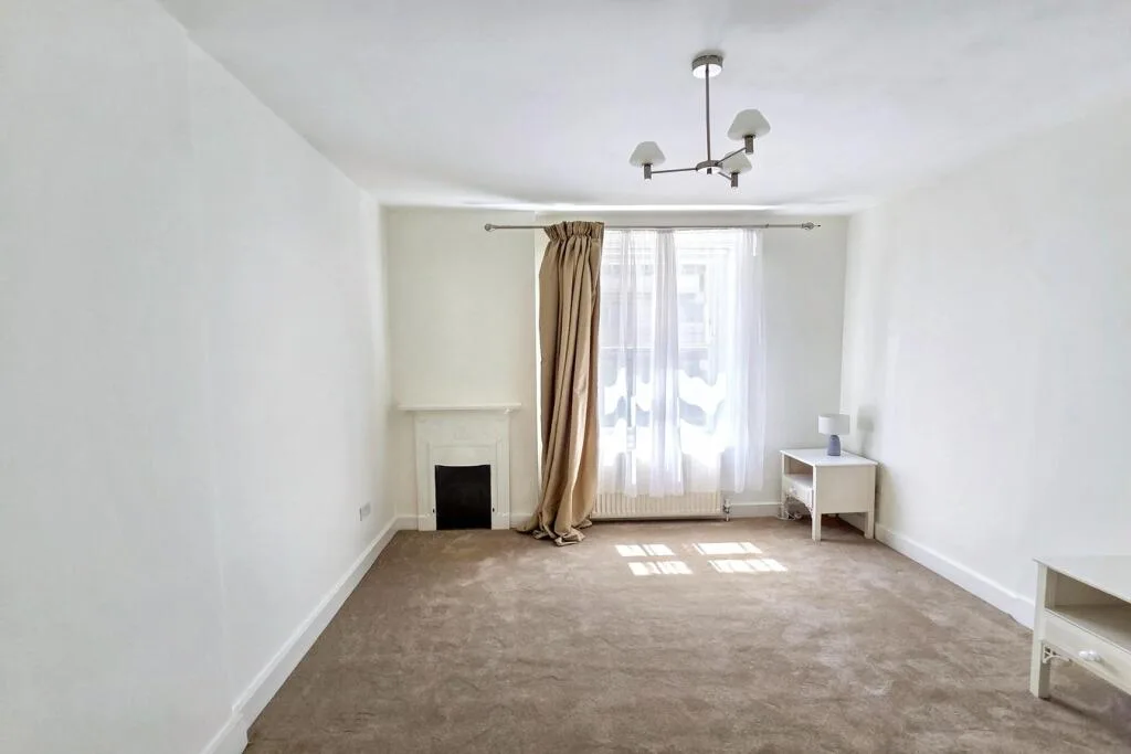 4 bedroom apartment for rent