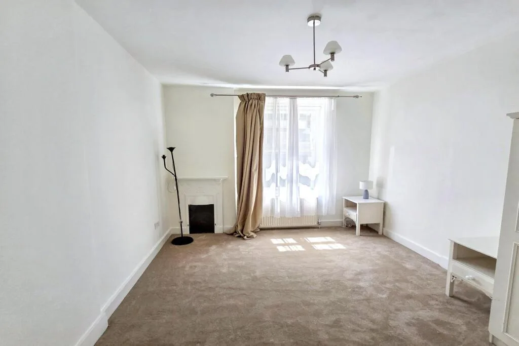 4 bedroom apartment for rent