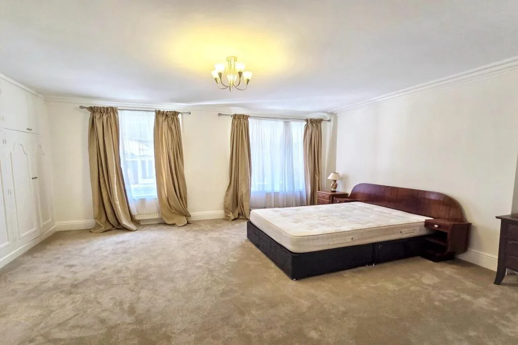 4 bedroom apartment for rent