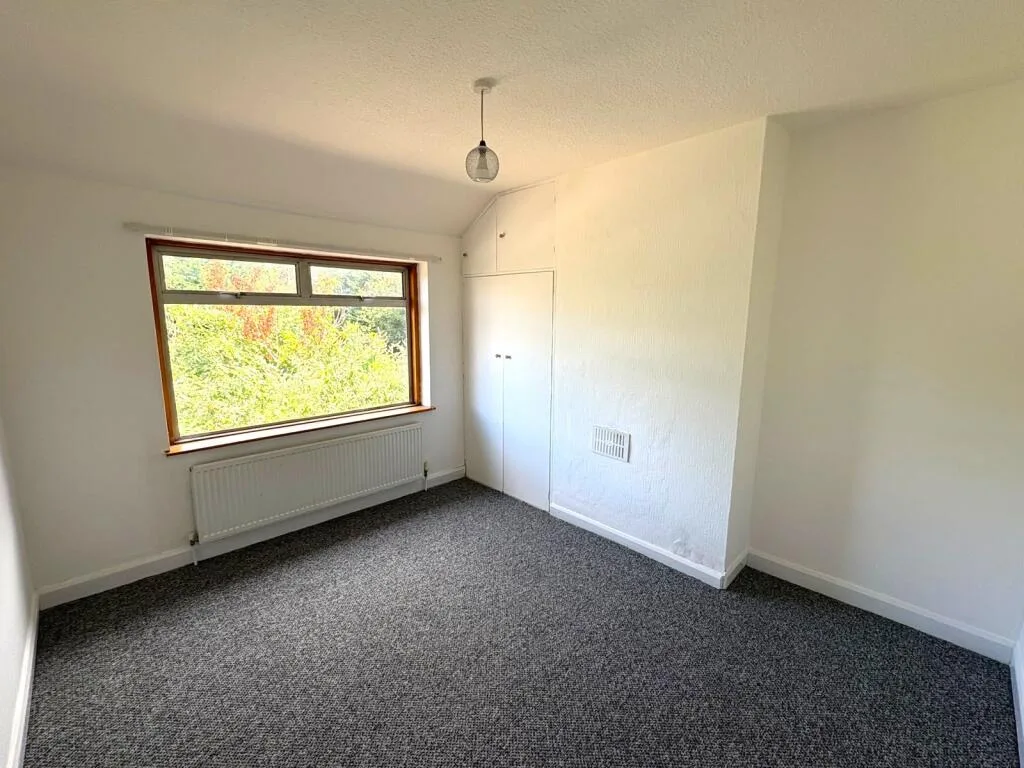 3 bedroom semi-detached house for rent