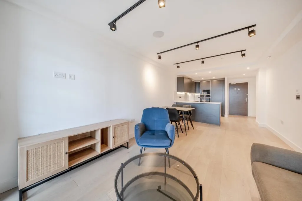 2 bedroom apartment for rent