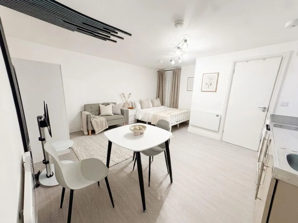 Studio flat for rent