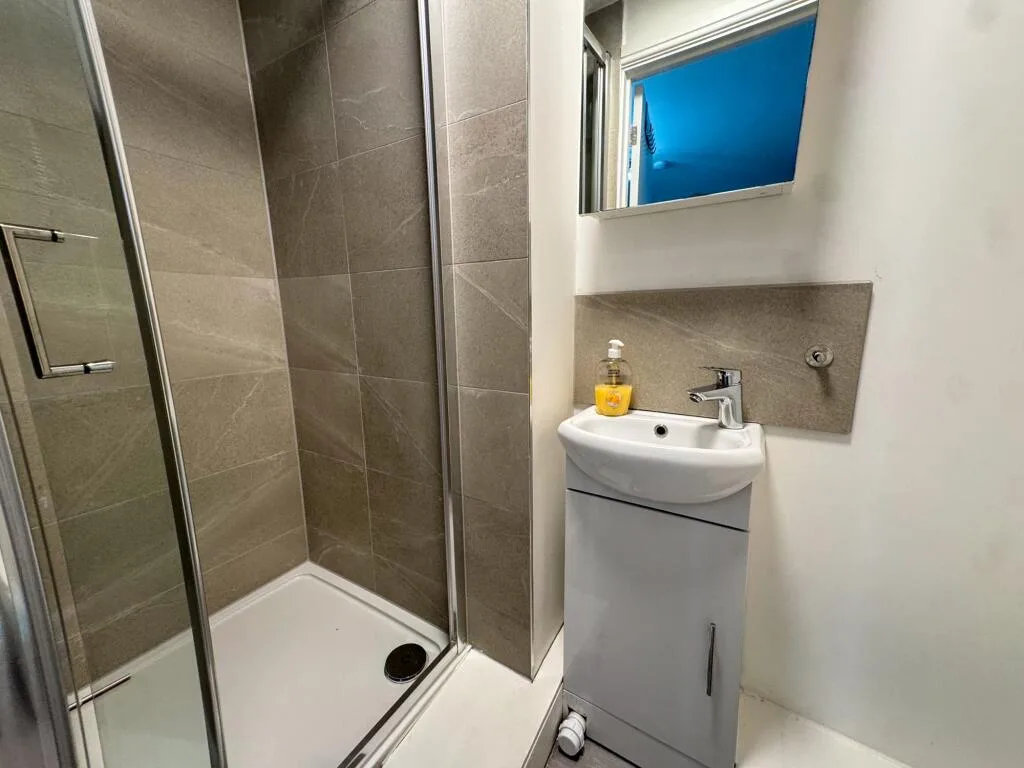 Studio flat for rent