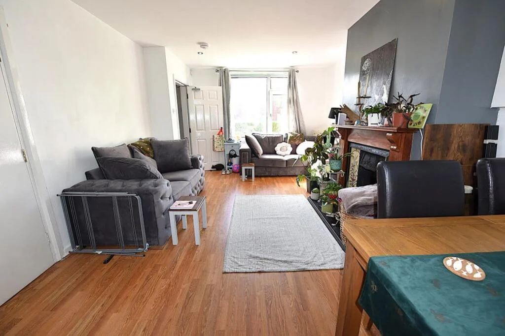 4 bedroom house for rent