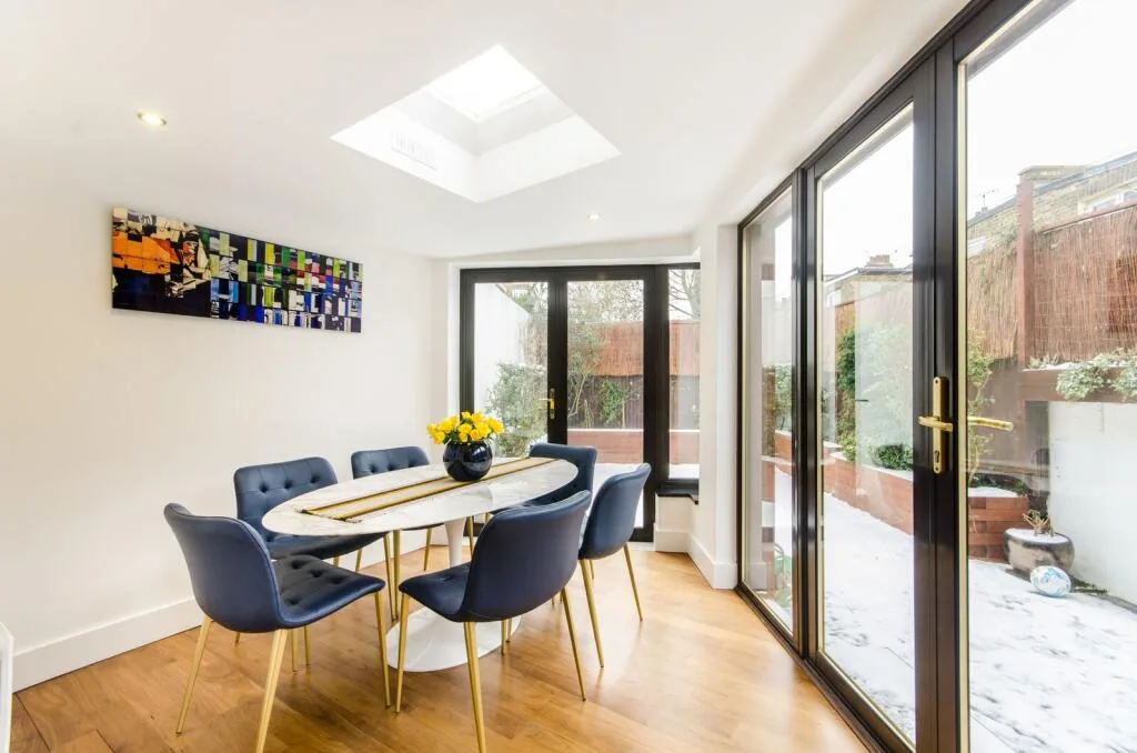 4 bedroom detached house for rent