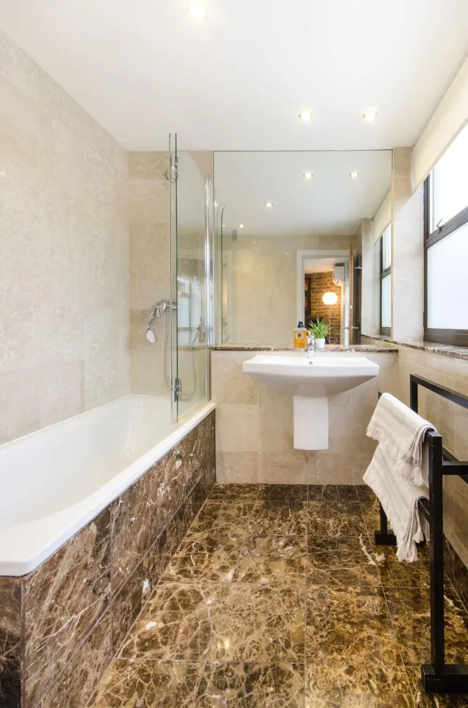 4 bedroom detached house for rent