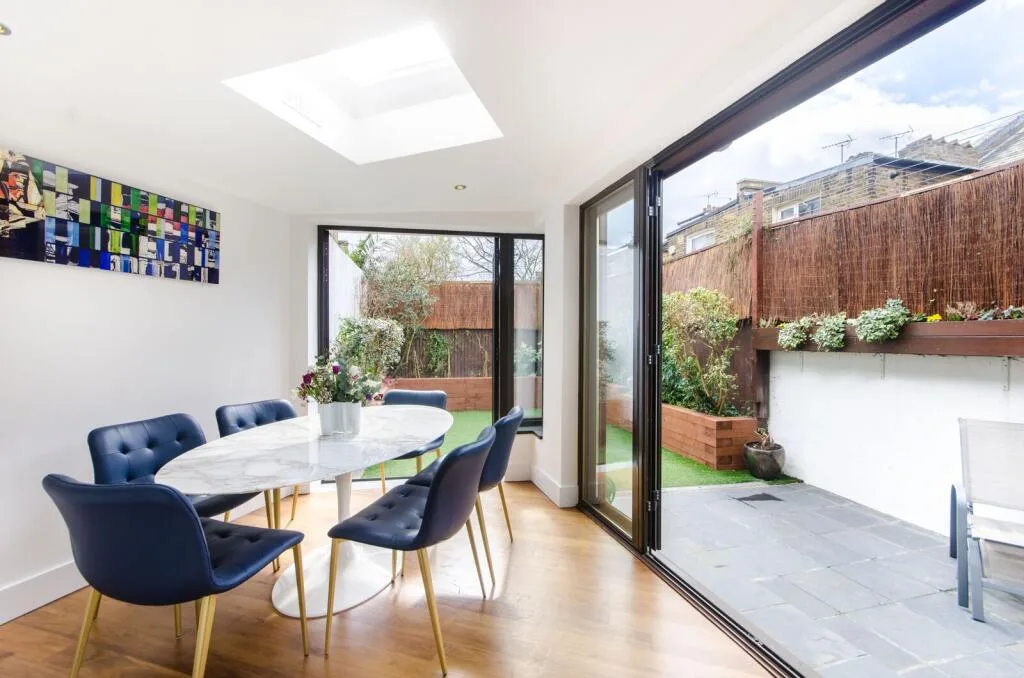 4 bedroom detached house for rent