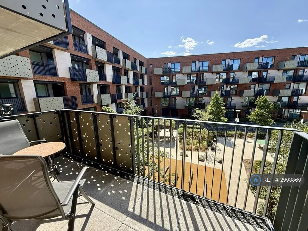 2 bedroom flat for rent