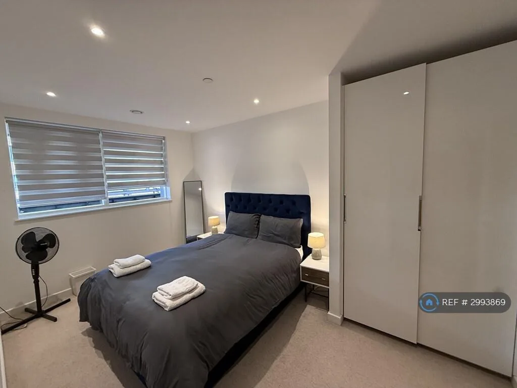 2 bedroom flat for rent