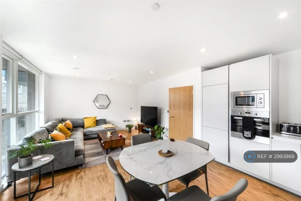 2 bedroom flat for rent