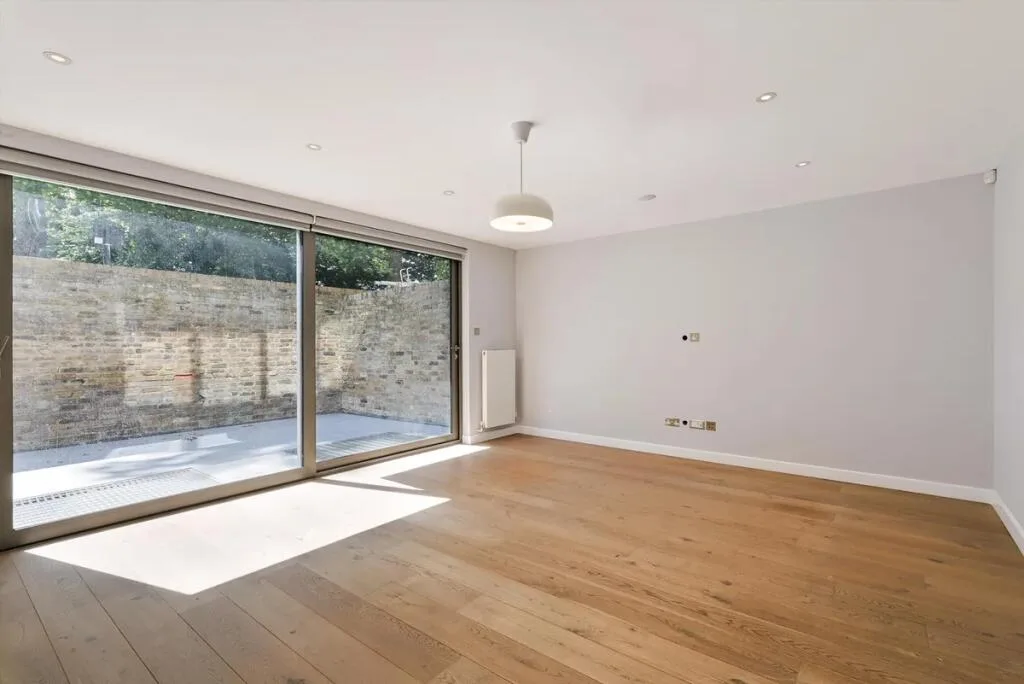 5 bedroom house for rent