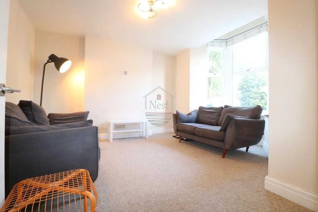 5 bedroom house for rent