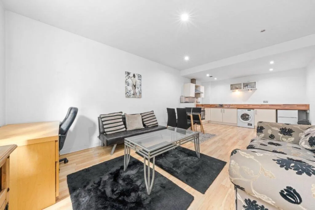 1 bedroom flat for rent