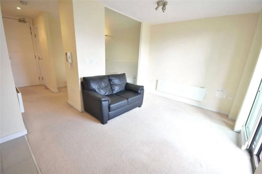 Studio apartment for rent