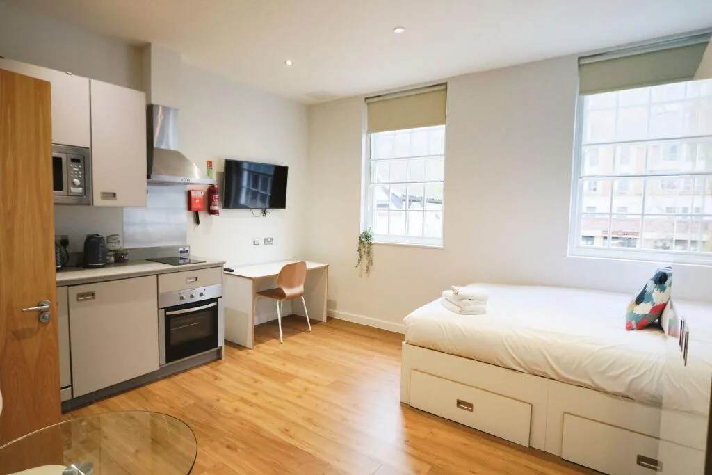 Studio flat for rent