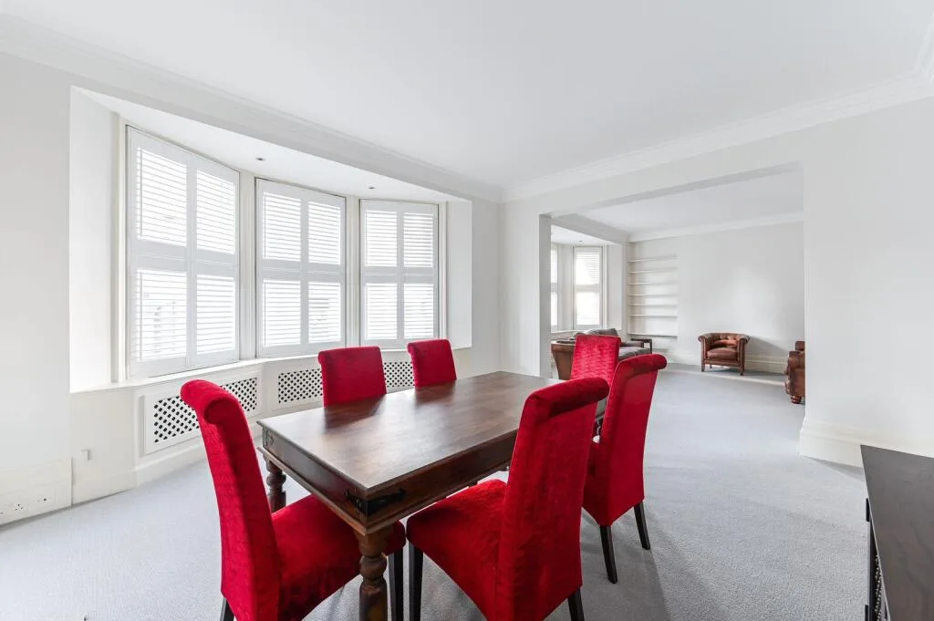 3 bedroom flat for rent