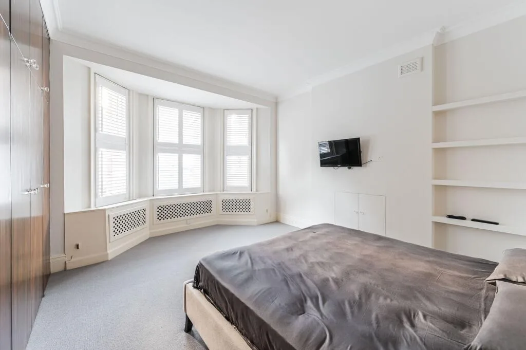 3 bedroom flat for rent