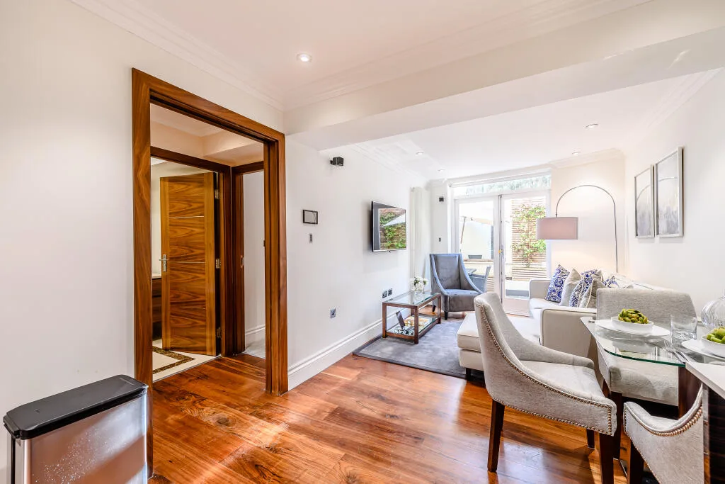 1 bedroom apartment for rent