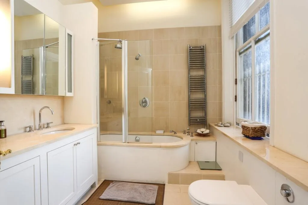 5 bedroom apartment for rent