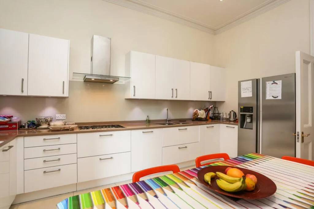 5 bedroom apartment for rent