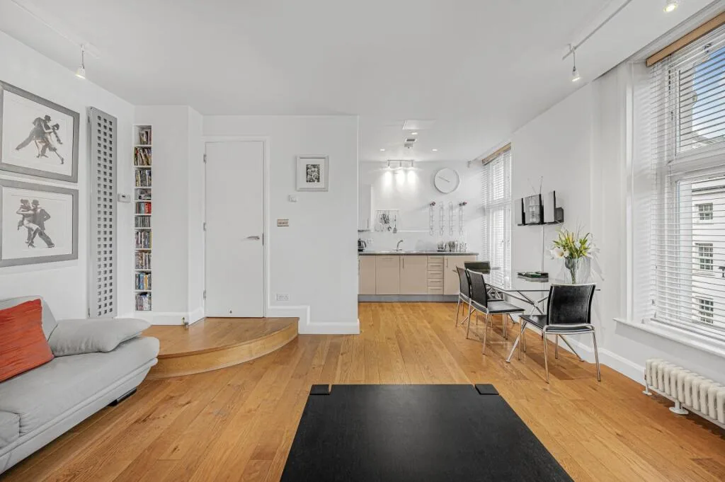 2 bedroom flat for rent