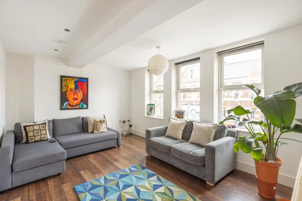 2 bedroom apartment for rent