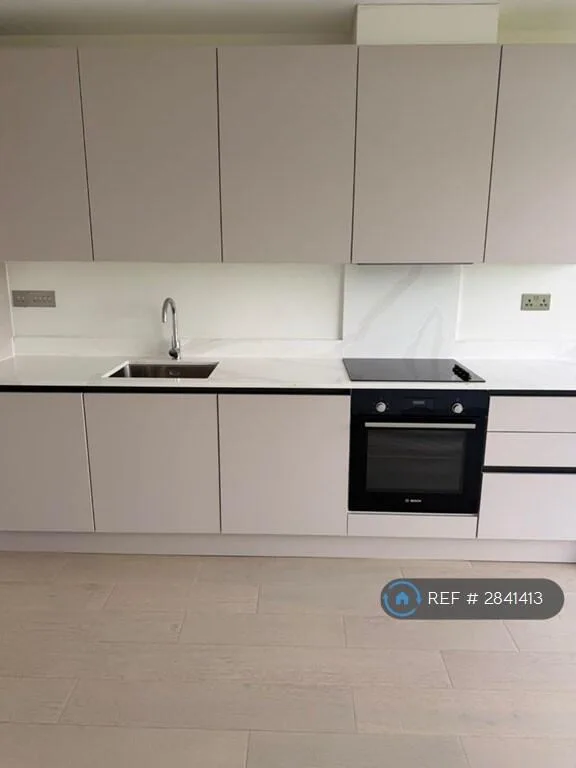 2 bedroom penthouse for rent