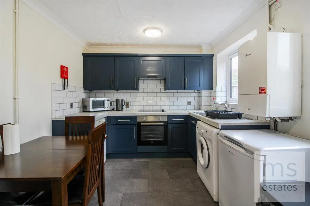 2 bedroom terraced house for rent