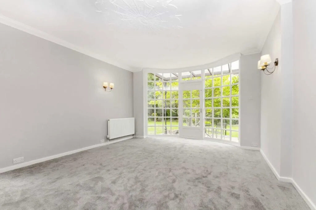 3 bedroom semi-detached house for rent