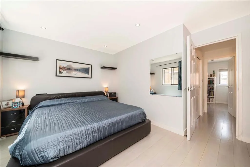 3 bedroom semi-detached house for rent