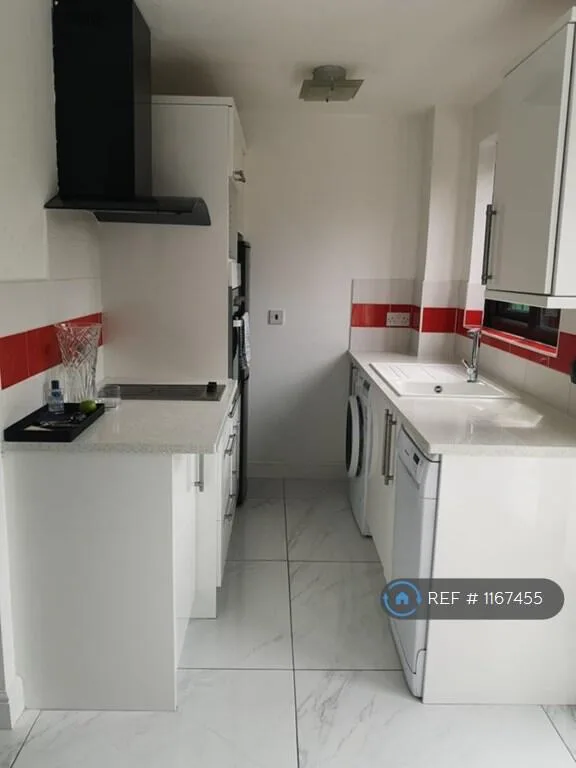 1 bedroom semi-detached house for rent