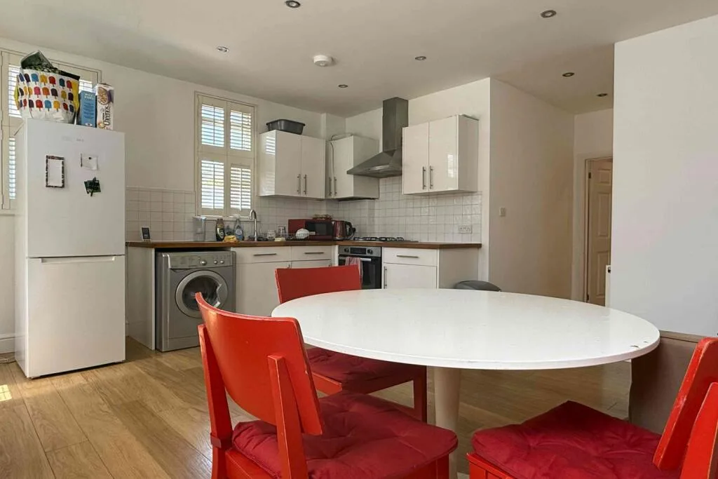 1 bedroom ground floor maisonette for rent