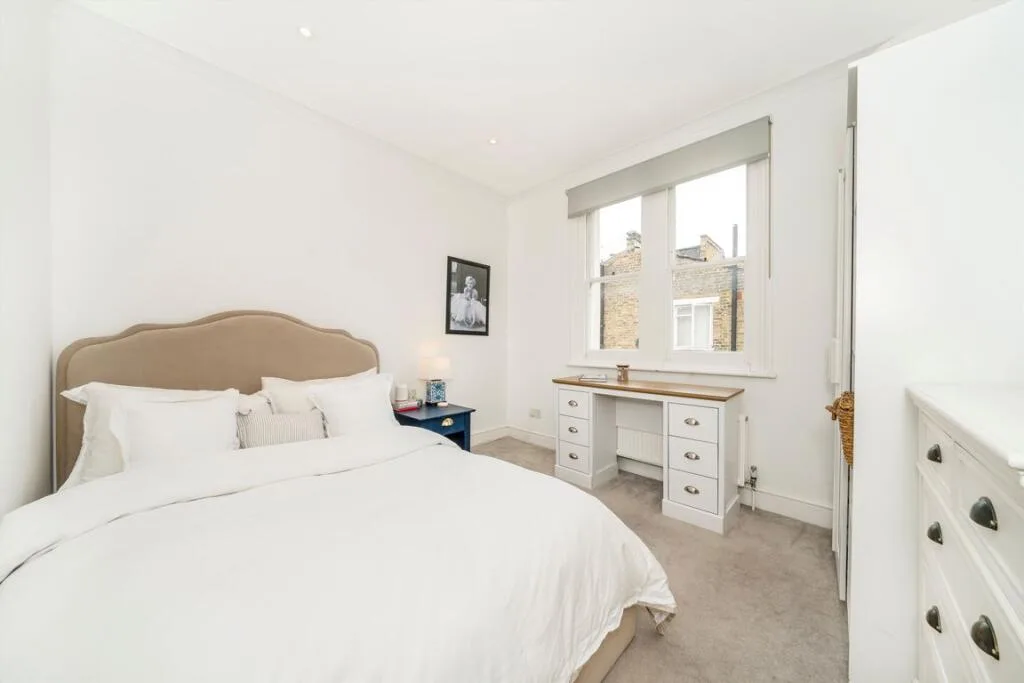 3 bedroom flat for rent