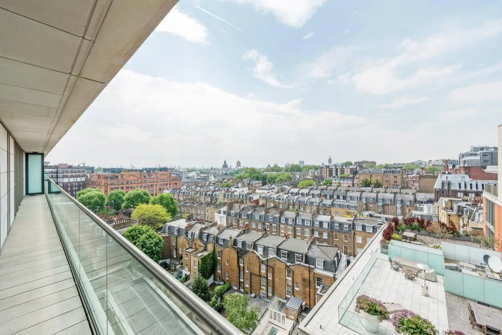 3 bedroom flat for rent