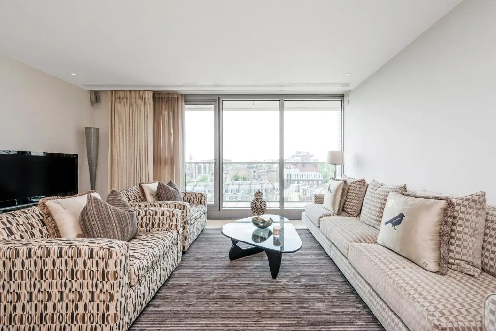 3 bedroom flat for rent