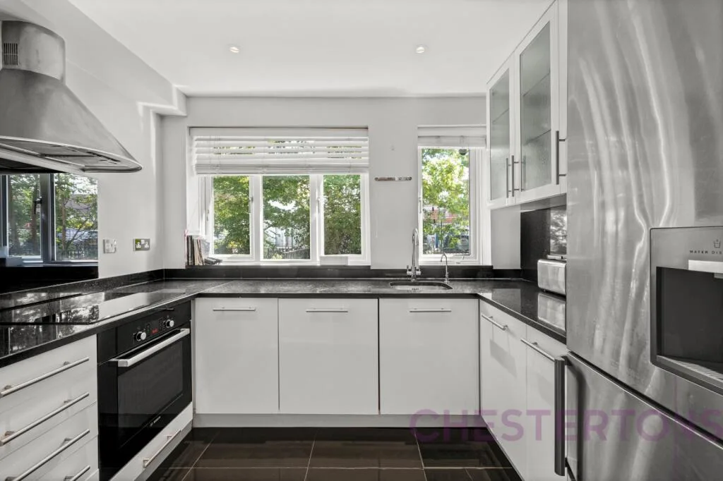3 bedroom flat for rent