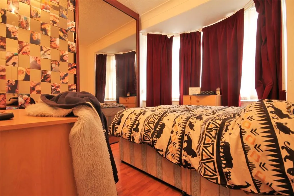 4 bedroom maisonette for rent