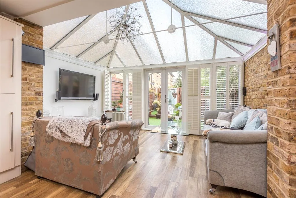 4 bedroom terraced house for rent