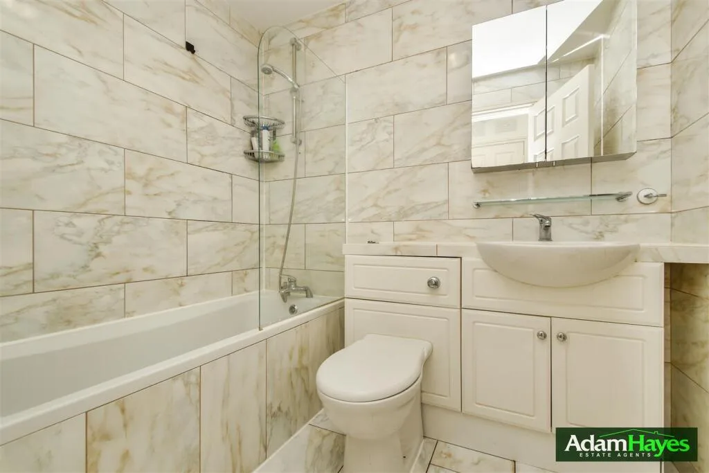1 bedroom semi-detached house for rent