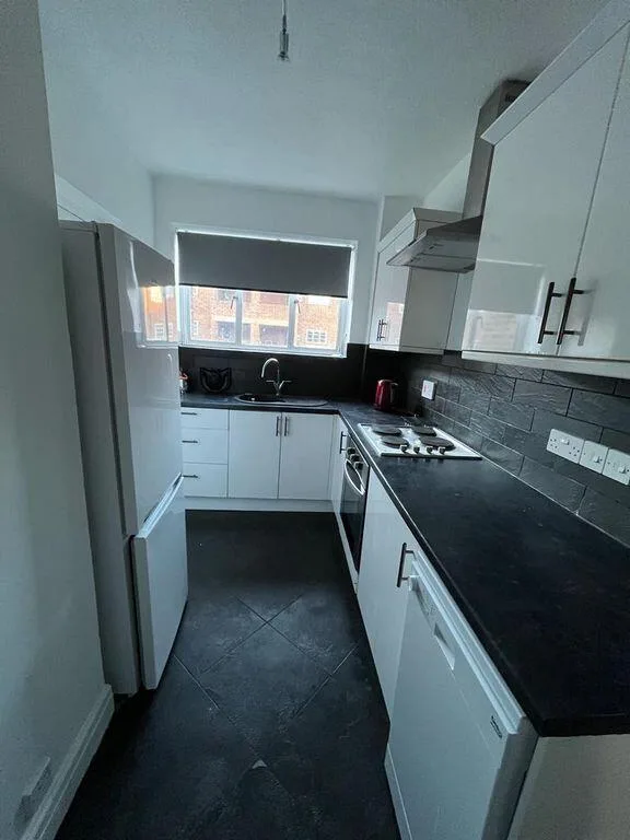 2 bedroom flat for rent